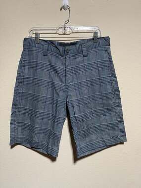 Oakley Blue Plaid Golf Chino Shorts